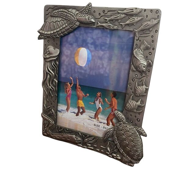Turtles Pewter Picture Frame Jellyfish Eel Photo Vintage Holds 3.5x5 - Picture 1 of 4